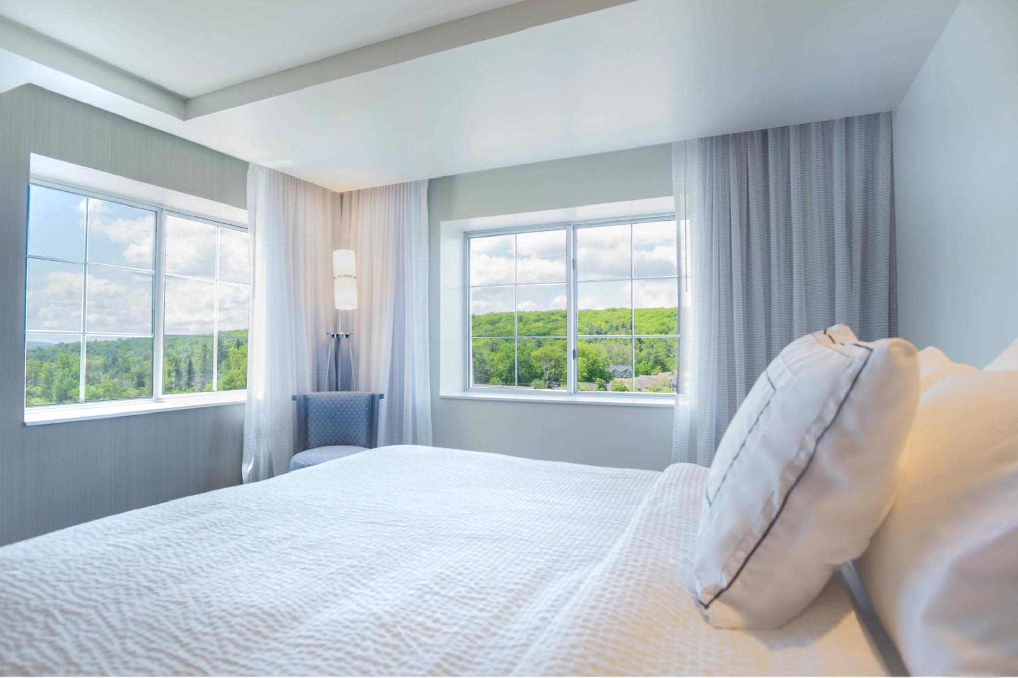 Hotel Courtyard By Marriott Lenox Berkshires Esterno foto