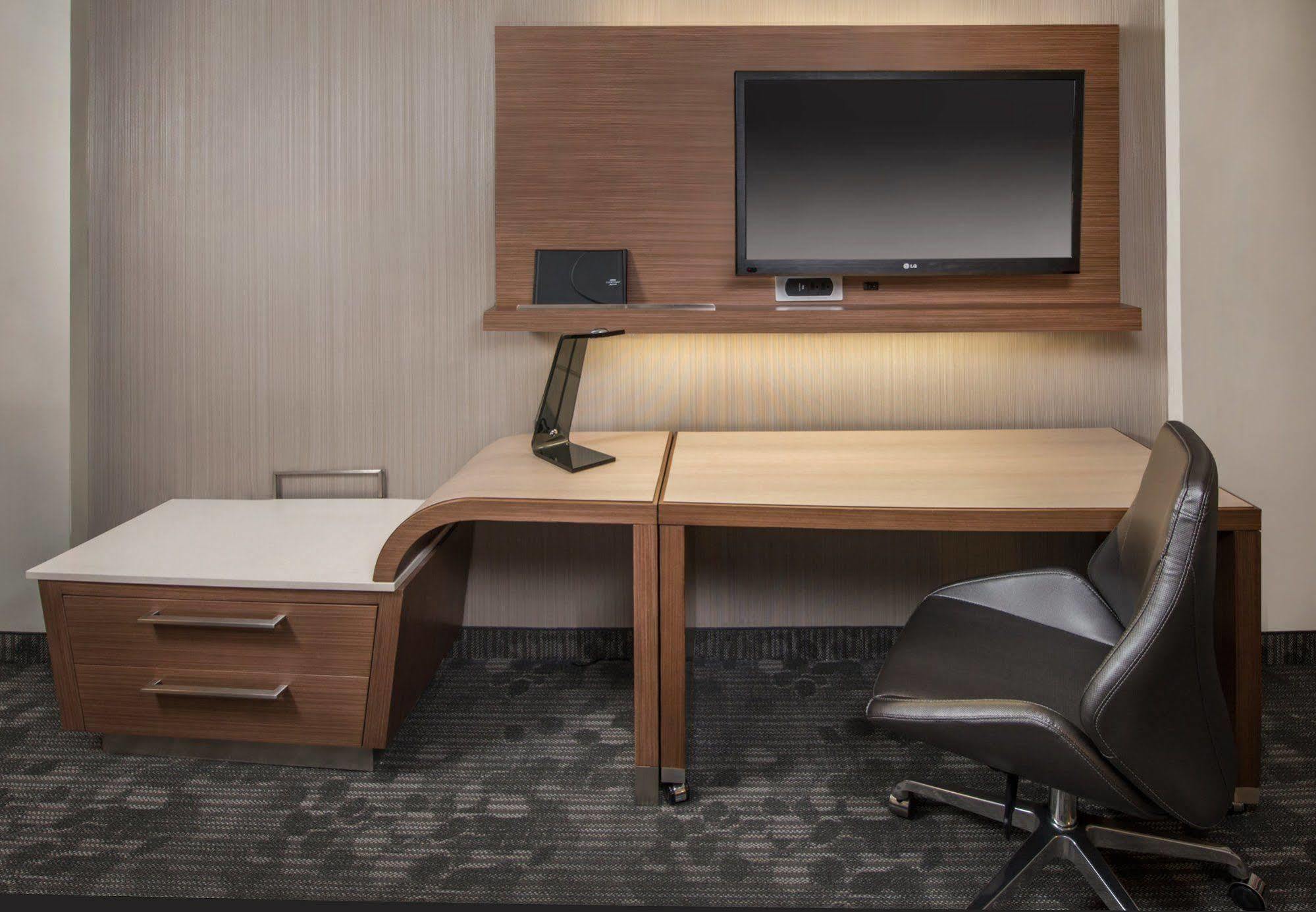 Hotel Courtyard By Marriott Lenox Berkshires Esterno foto