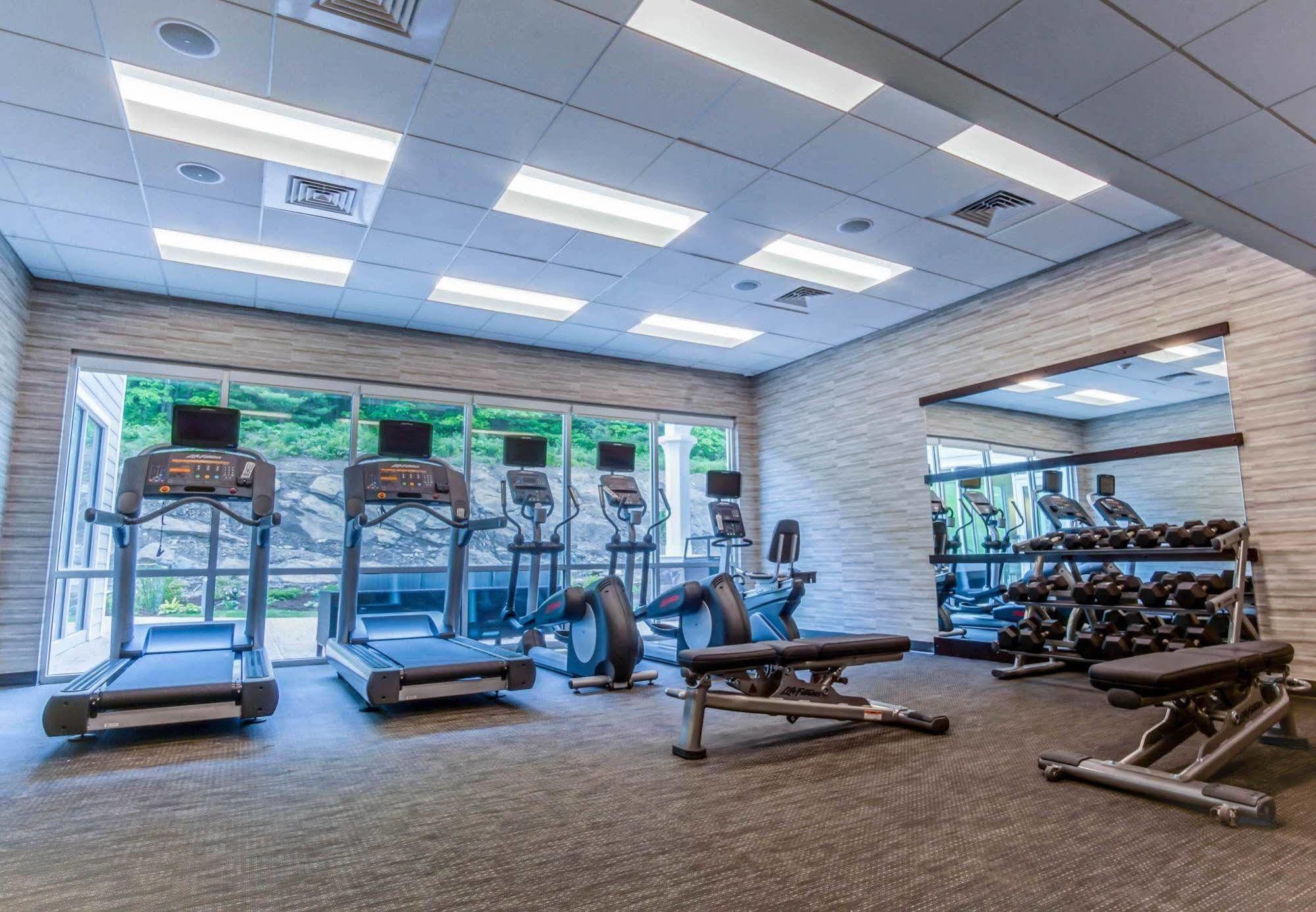 Hotel Courtyard By Marriott Lenox Berkshires Esterno foto